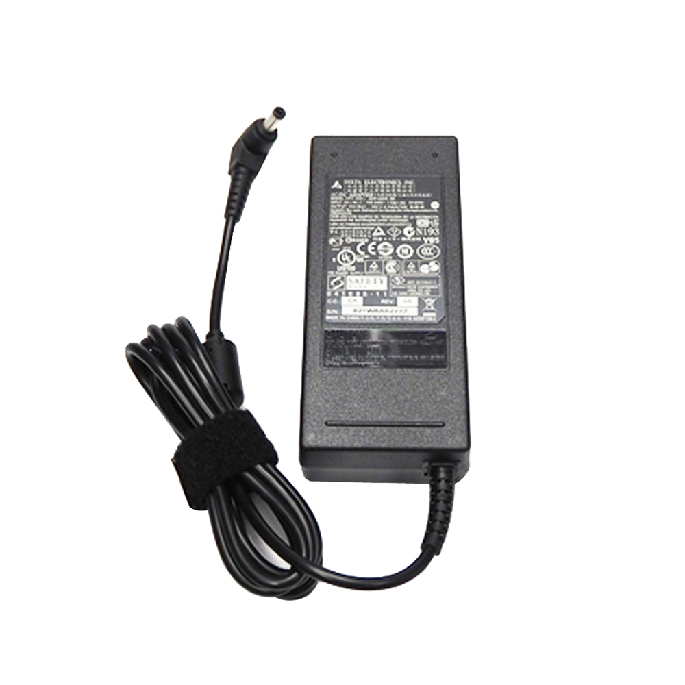 19V 4.74A 90W MSI 5.5mm 2.5mm Netzteil Ladegerät